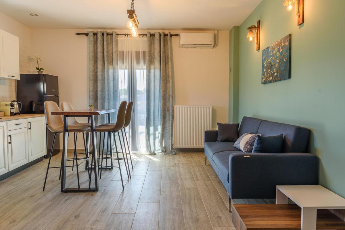 Melina'S Cosy Appartment Argalasti Extérieur photo